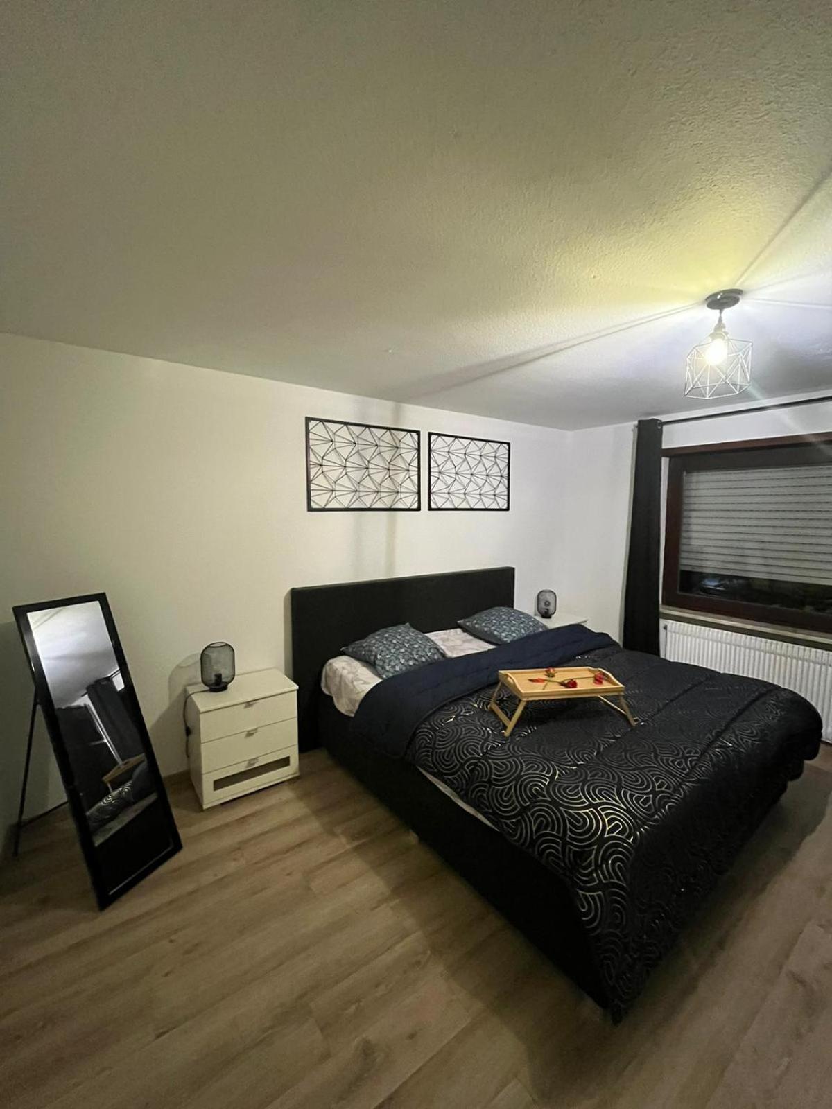 Appartement Avec Jacuzzi Et Jardin Kehl Exterior foto